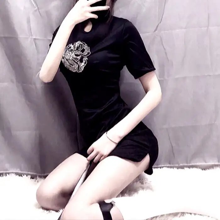 银之守墓人日语版海报